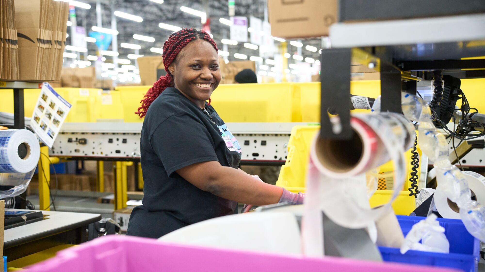 Read more about the article Factory Worker Jobs in Illinois – Earn $20/hour
